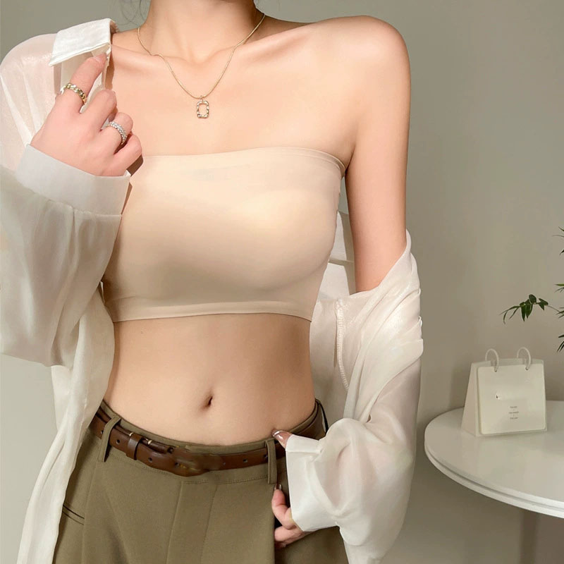 Бесшовный бюстгальтер-топ One  – обзор и цена Plunge Bra Push Up